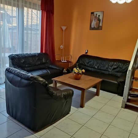 Buebaj Vendeghaz Otel Eğri Dış mekan fotoğraf